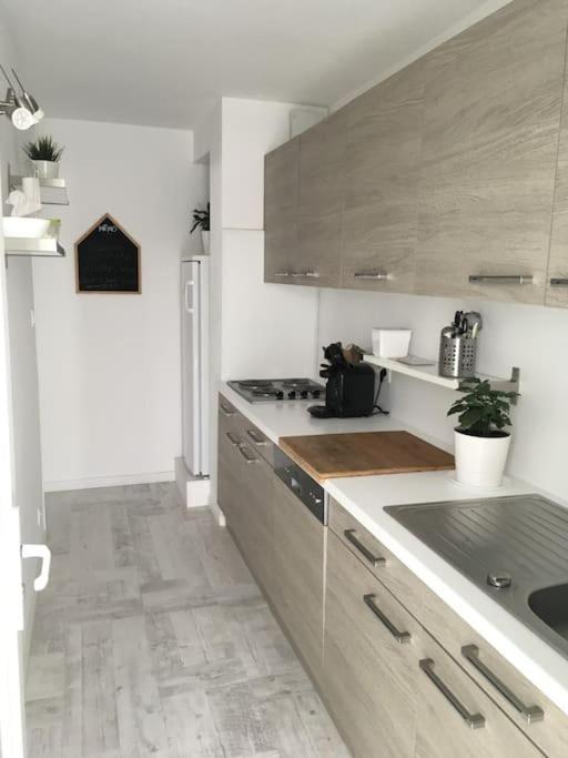 Appartement T3 Proche De La Mer Narbonne Exteriér fotografie